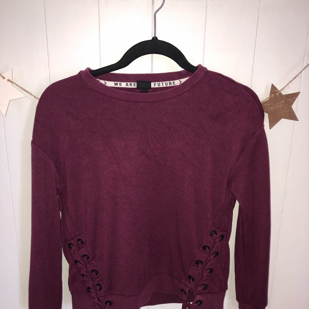 🧸 maroon girls sweatshirt girls size 10/12 🧸